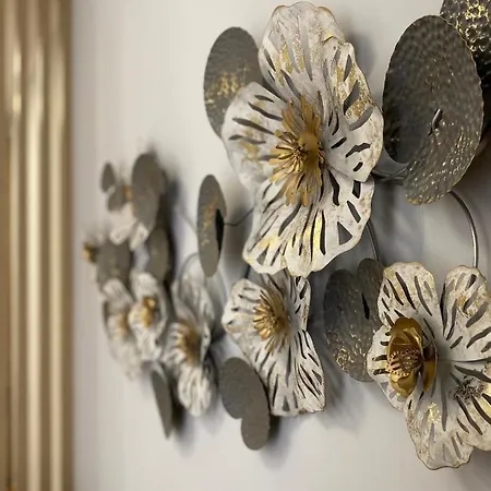 アパート Homelike リヴィウ